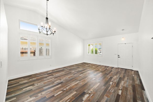 8612 Mystras Cir, Elk Grove, CA 95624