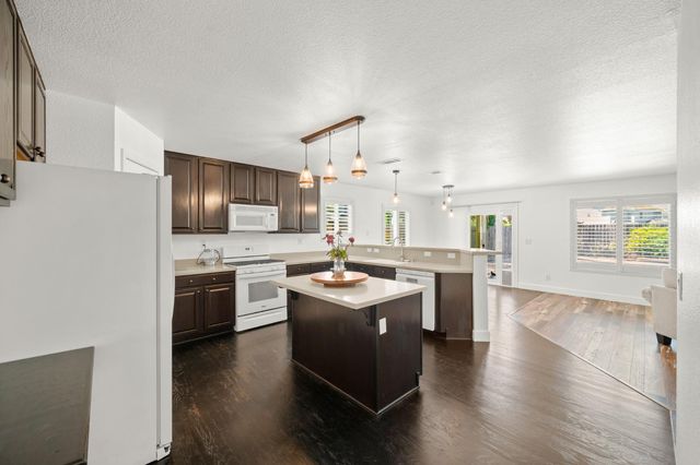 8612 Mystras Cir, Elk Grove, CA 95624