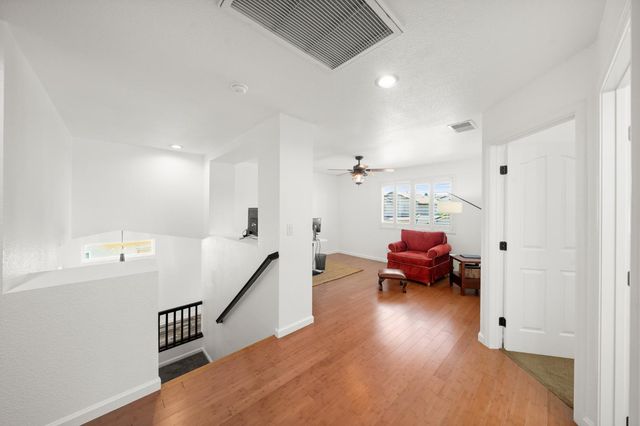 8612 Mystras Cir, Elk Grove, CA 95624