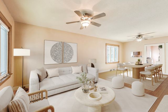 5916 N Avondale Avenue, Chicago, IL 60631