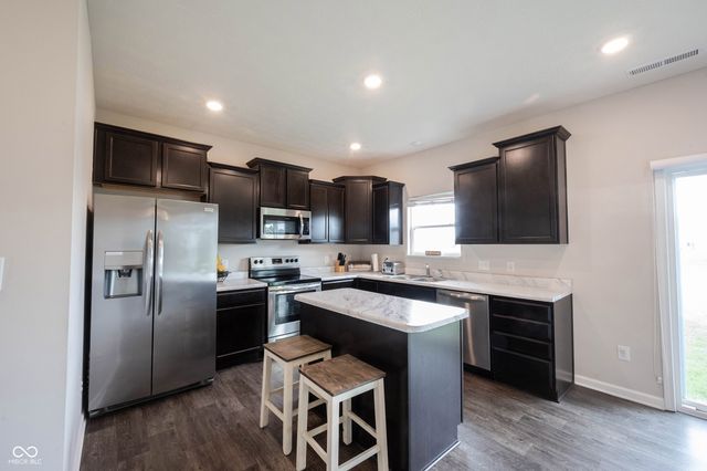 443 N Quartz Lane, Fortville, IN 46040