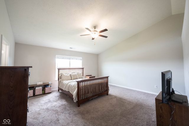 443 N Quartz Lane, Fortville, IN 46040