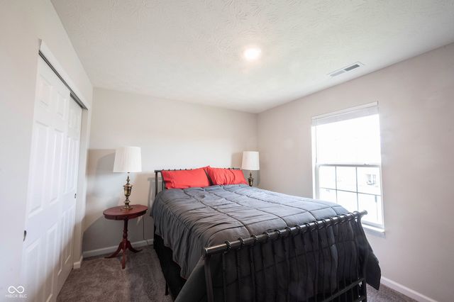 443 N Quartz Lane, Fortville, IN 46040