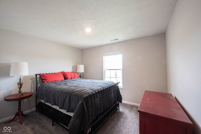 443 N Quartz Lane, Fortville, IN 46040