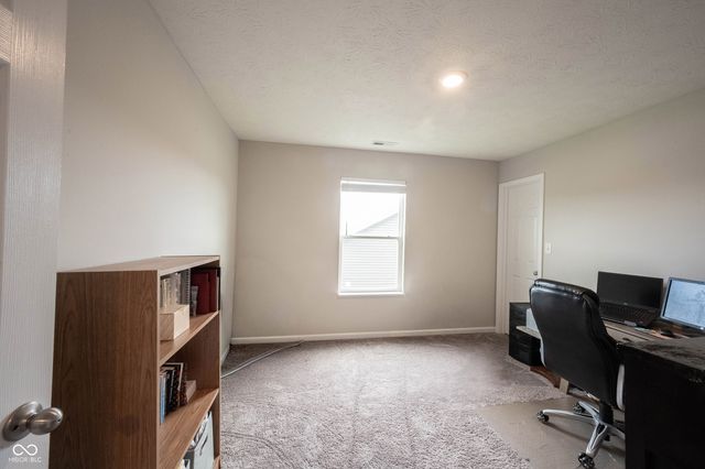 443 N Quartz Lane, Fortville, IN 46040