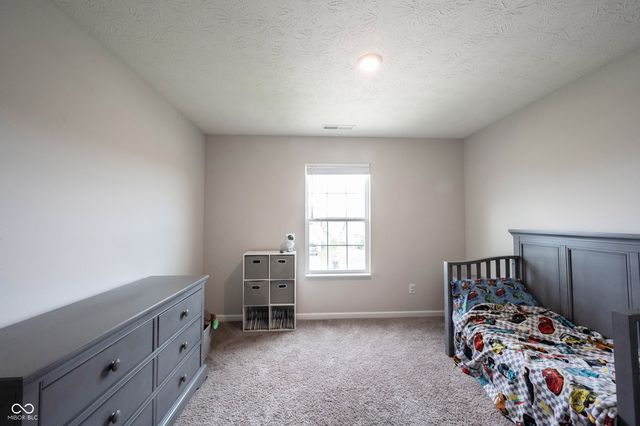 443 N Quartz Lane, Fortville, IN 46040