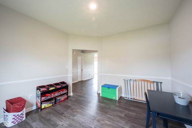 443 N Quartz Lane, Fortville, IN 46040