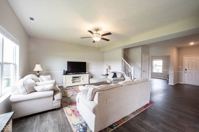 443 N Quartz Lane, Fortville, IN 46040