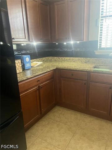 304 SW Trafalgar PKWY, Cape Coral, FL 33991