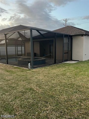 304 SW Trafalgar PKWY, Cape Coral, FL 33991