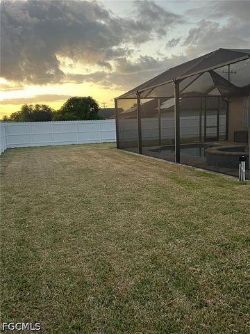 304 SW Trafalgar PKWY, Cape Coral, FL 33991