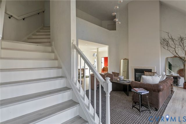 8102 Braxton Ct, Hanover, VA 23116