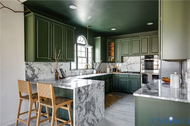 8102 Braxton Ct, Hanover, VA 23116