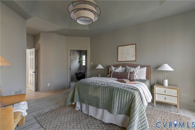 8102 Braxton Ct, Hanover, VA 23116