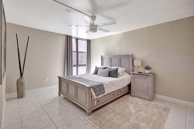 1101 RIVER REACH Drive 415, Fort Lauderdale, FL 33315