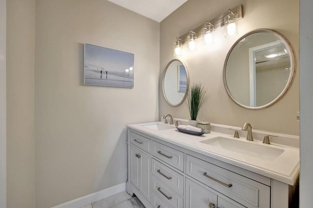 1101 RIVER REACH Drive 415, Fort Lauderdale, FL 33315