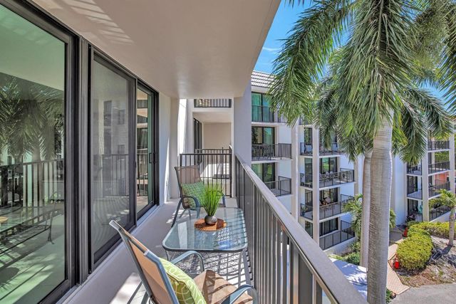 1101 RIVER REACH Drive 415, Fort Lauderdale, FL 33315