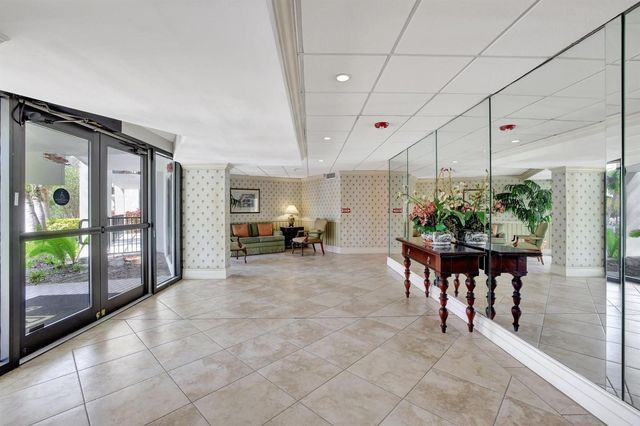 1101 RIVER REACH Drive 415, Fort Lauderdale, FL 33315