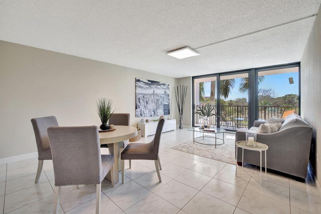 1101 RIVER REACH Drive 415, Fort Lauderdale, FL 33315
