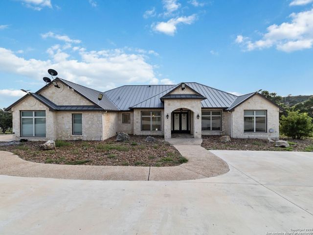 27481 Smithson Valley, San Antonio, TX 78261