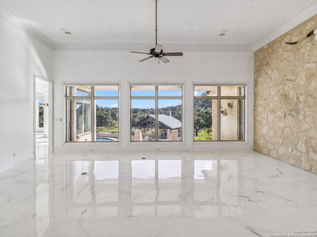 27481 Smithson Valley, San Antonio, TX 78261