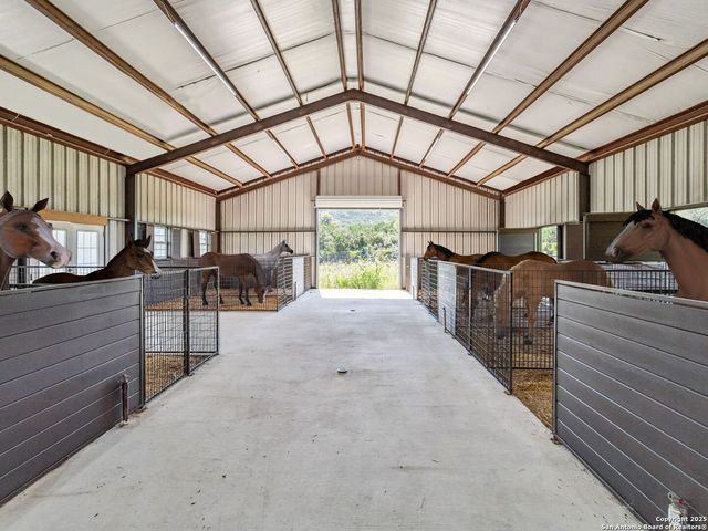 27481 Smithson Valley, San Antonio, TX 78261