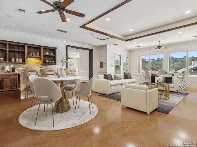 27481 Smithson Valley, San Antonio, TX 78261