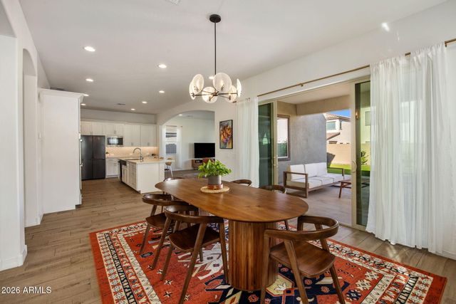 4196 E COCONINO Place, Chandler, AZ 85249