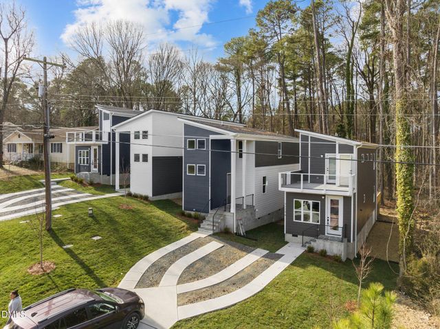 3230 Rowena Avenue A, Durham, NC 27703