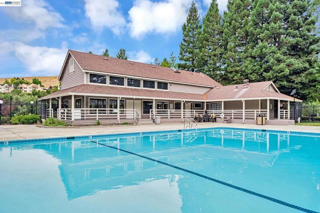 47 Summer Hill Court, Danville, CA 94526