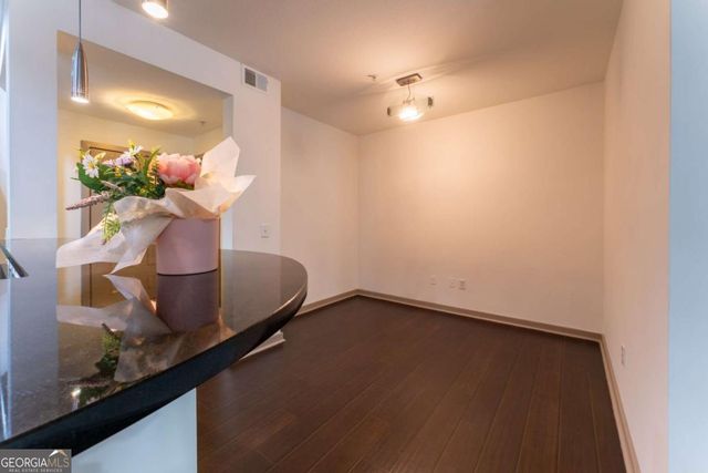 390 17th Street NW 2040, Atlanta, GA 30363