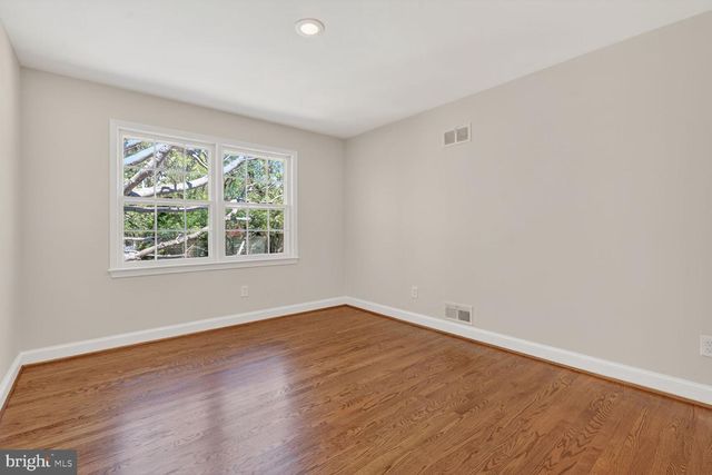 217 KIMBLEWICK DR, Silver Spring, MD 20904