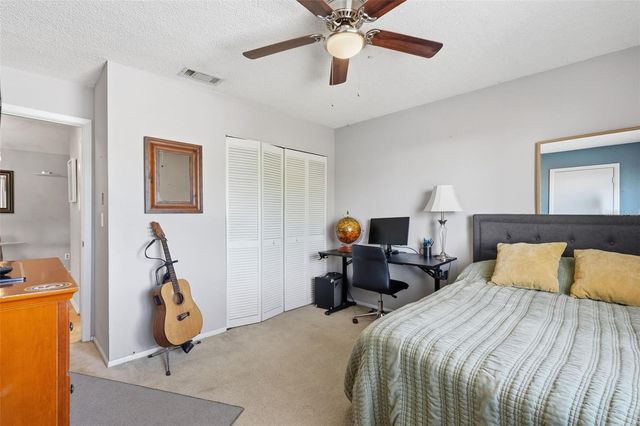 2067 HUNTERS GLEN DRIVE 339, Dunedin, FL 34698
