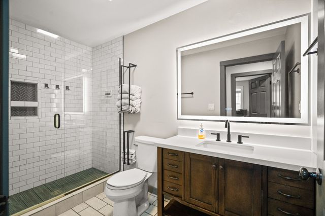 6117 Henry Gower Rd, Pleasant View, TN 37146