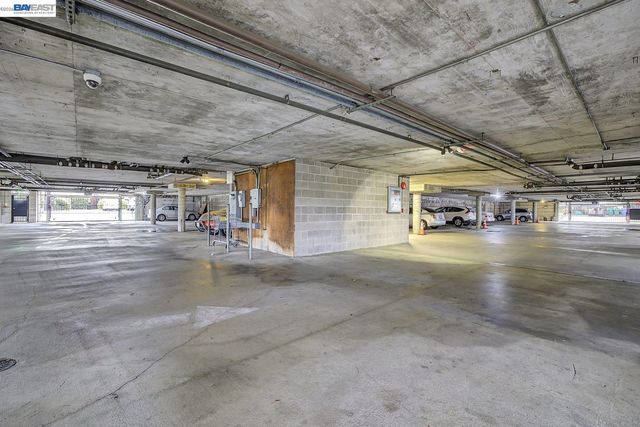 29300 Dixon St 207, Hayward, CA 94544