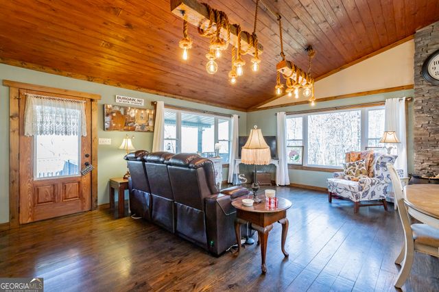 443 Back Valley Road, Chickamauga, GA 30707