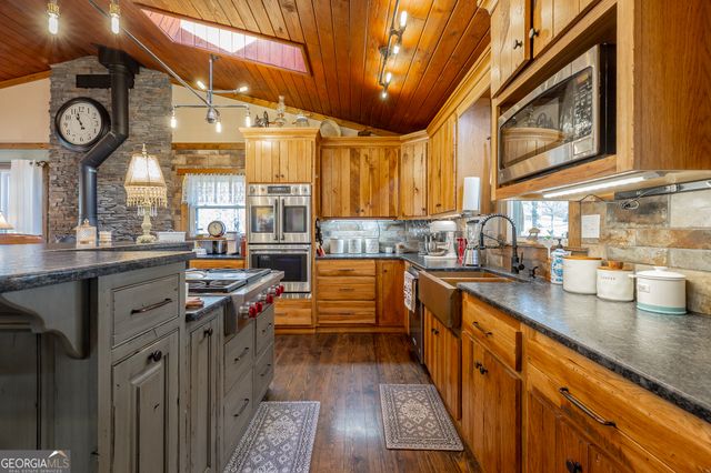 443 Back Valley Road, Chickamauga, GA 30707