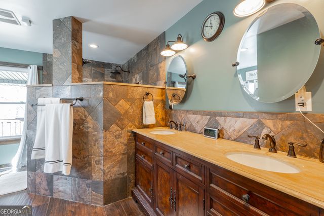 443 Back Valley Road, Chickamauga, GA 30707