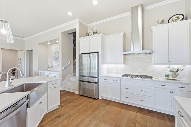 11301 Drinkwater Drive, Denton, TX 76207