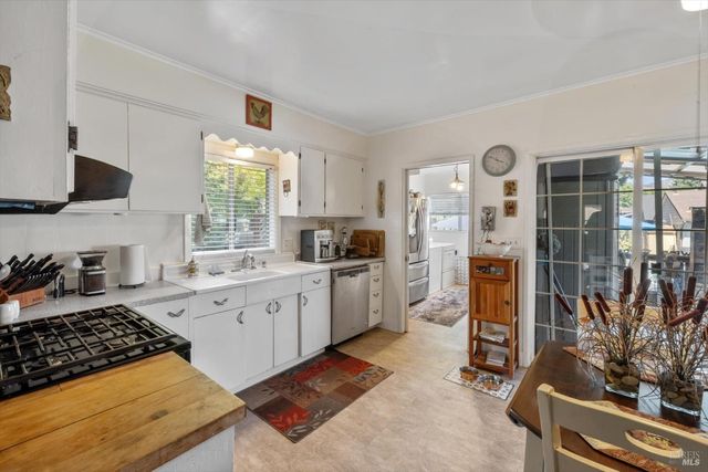 6774 Yount St, Yountville, CA 94599