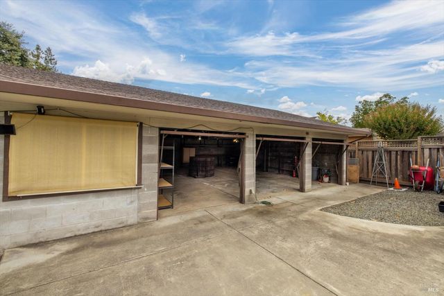 6774 Yount St, Yountville, CA 94599