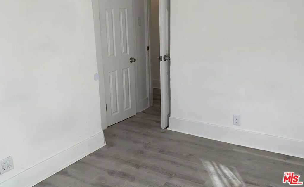 1457 52nd Street, Los Angeles, CA 90062 — photo 3