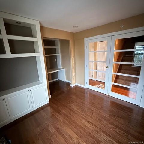 7219 Sandy Dune Way, Arverne, NY 11692