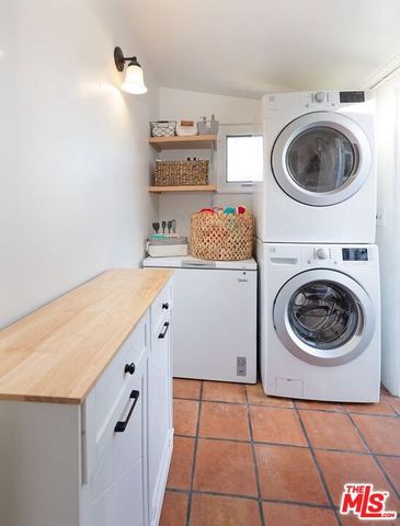 342 Palisades Drive, Santa Barbara, CA 93109