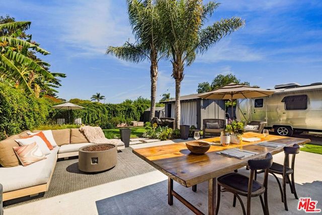 342 Palisades Drive, Santa Barbara, CA 93109