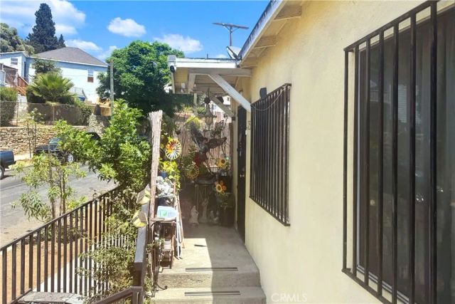 2505 Chelsea, Los Angeles, CA 90033