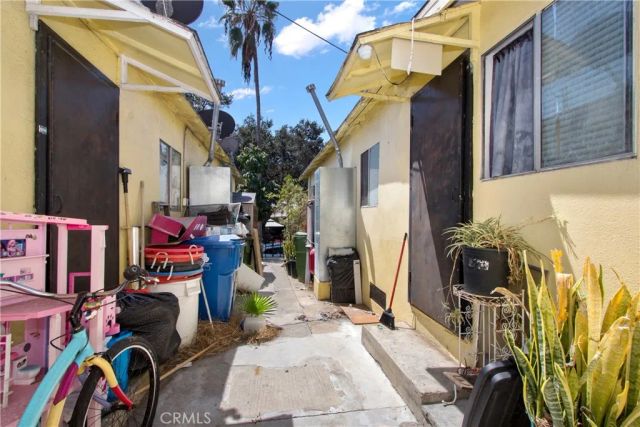 2505 Chelsea, Los Angeles, CA 90033