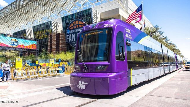 829 N 4TH Avenue 17, Phoenix, AZ 85003