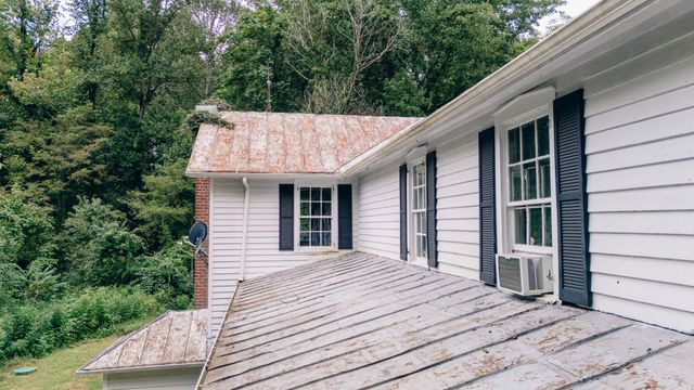 27225 Virgil H Goode Hwy, Boones Mill, VA 24065