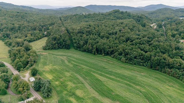 27225 Virgil H Goode Hwy, Boones Mill, VA 24065